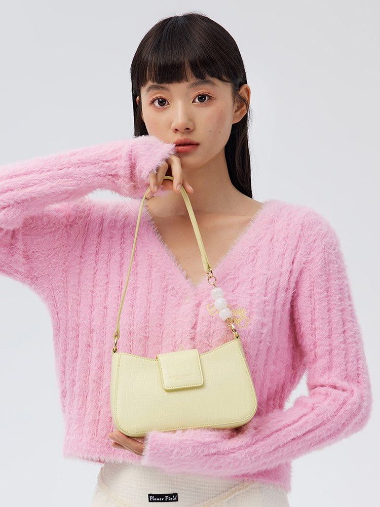 Amai Pearl Chain Shoulder Bag