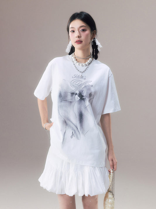 Airbrushed Bow Oversized T-Shirt