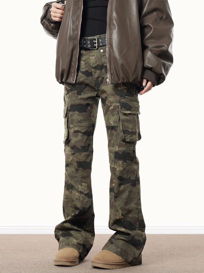 Paneled Multipocket Camouflage Trousers