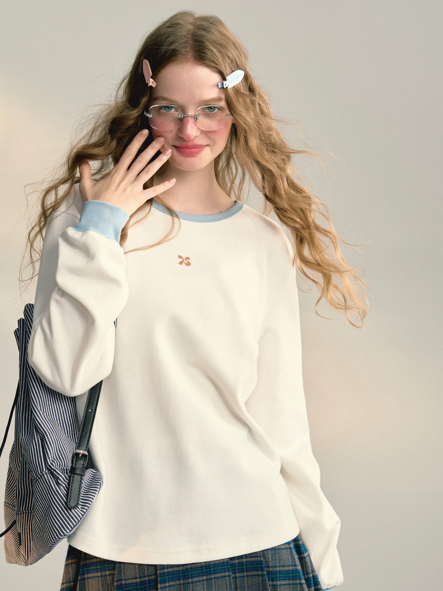 Pastel Trim Crewneck Sweatshirt