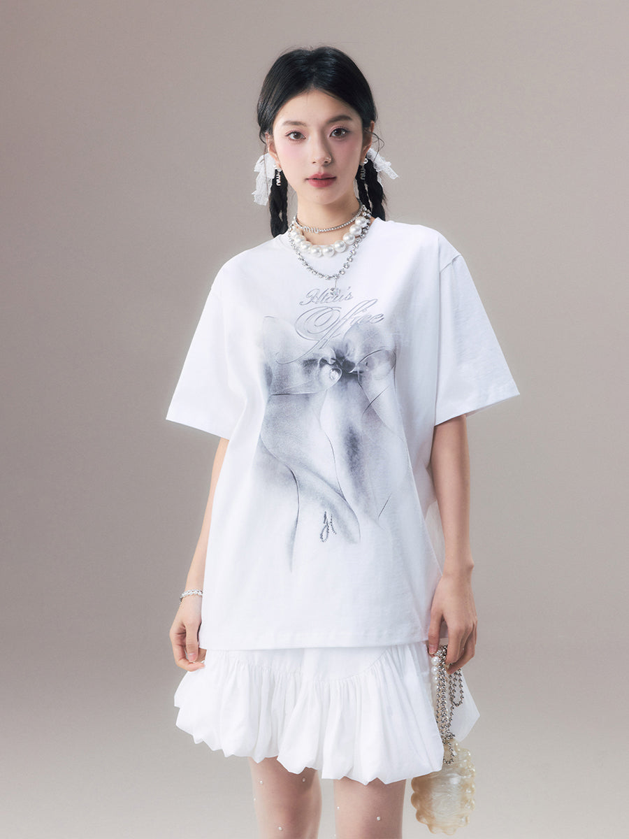 Airbrushed Bow Oversized T-Shirt