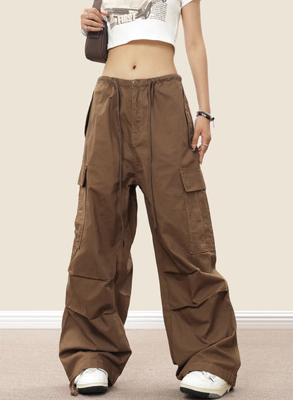 Monochrome Pleated Baggy Cargo Pants