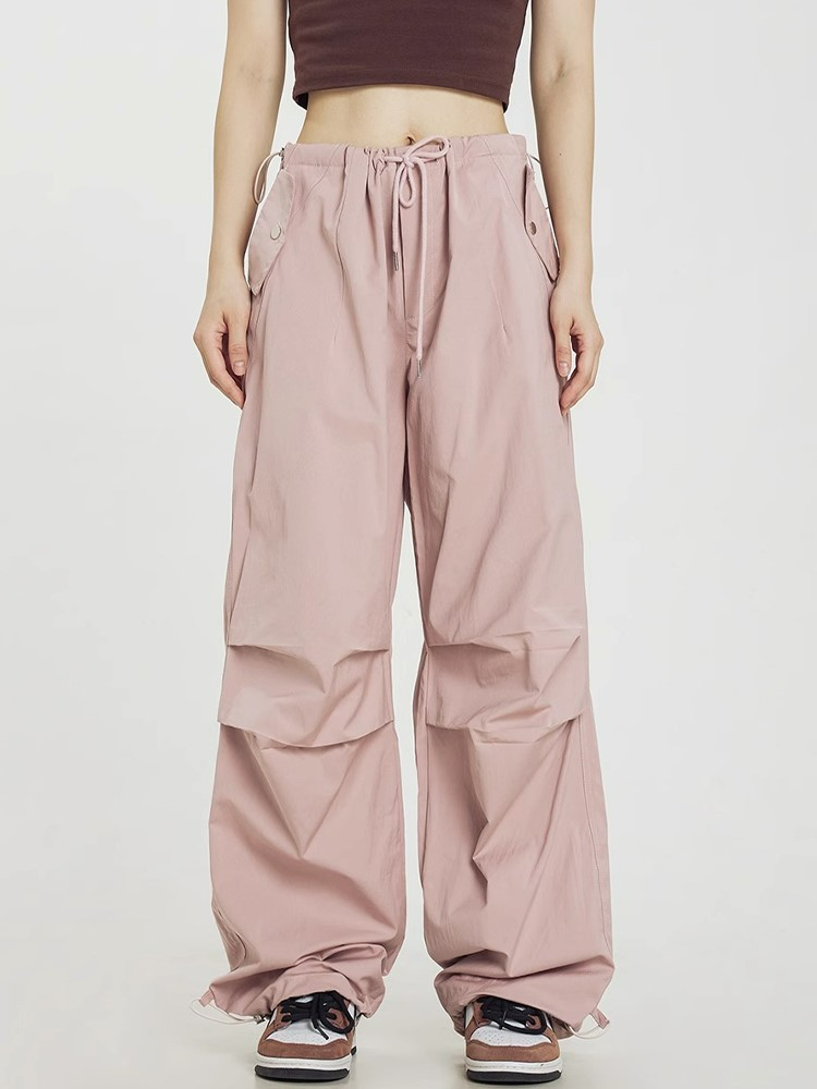 Pleated Slightly Baggy Cargo Pants