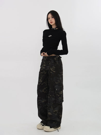 Curved Hem Cropped Long Sleeve